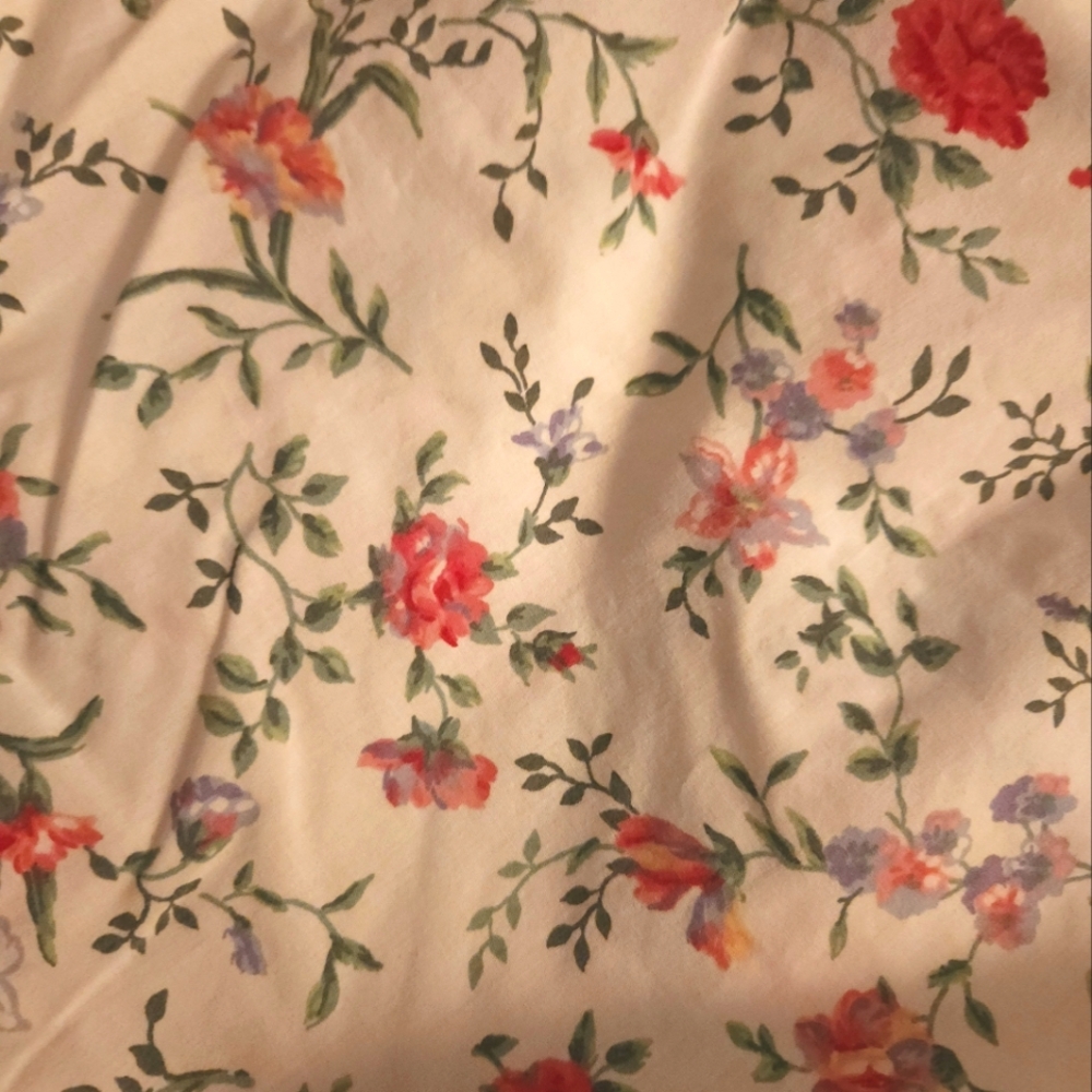 Vintage 1980s Floral Print Fitted Sheet by Wamsutta for Springs - Picture 3 of 7